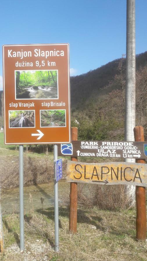 Mobile Home Slapnica U Parku Prirode Zumberak Krasic Exteriér fotografie